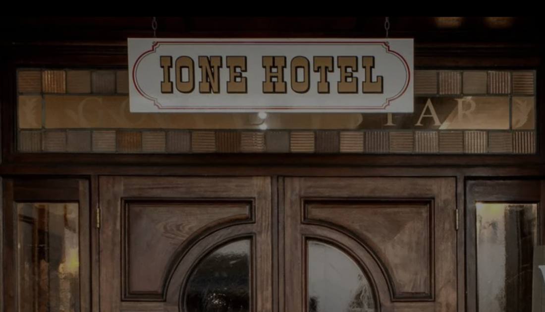 Ione Hotel